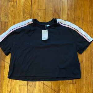 H&M black cropped top